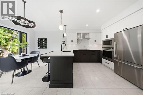 19 Boulder Crescent, Guelph, ON 