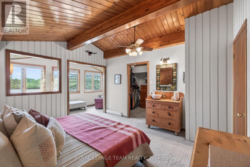 6721 Rideau Street S, Ottawa, ON - Indoor Photo Showing Bedroom