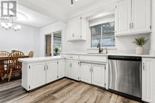 127 Carson Drive, Kitchener, ON 