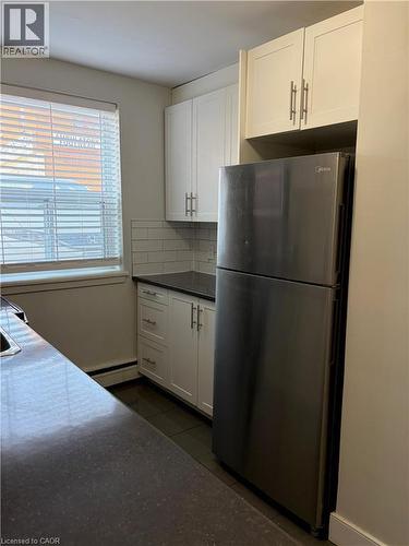 2 GRANT Boulevard Unit# 3 , Dundas, Ontario L9H 4N9 3