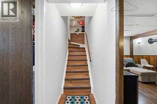 4227 49 Street Ne, Calgary, AB - Indoor Photo Showing Other Room