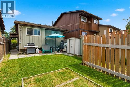4227 49 Street Ne, Calgary, AB - Outdoor