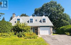 21 SEYMOUR AVENUE Ottawa, ON K2E 6P4