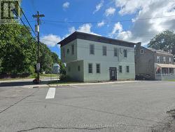 106 RENFREW STREET S  Mississippi Mills, ON K0A 2X0