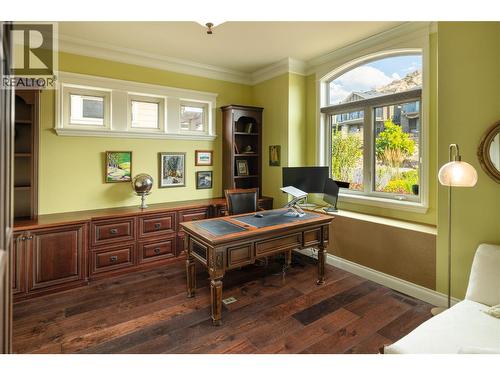 954 Hewetson Avenue, Kelowna, BC - Indoor Photo Showing Office