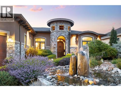 954 Hewetson Avenue, Kelowna, BC - Outdoor
