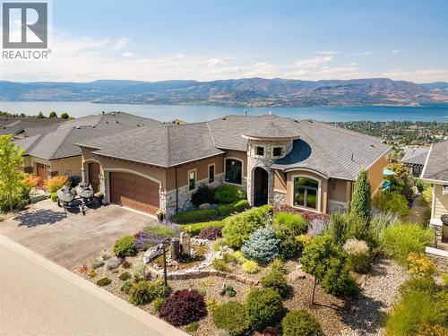 954 Hewetson Avenue, Kelowna, BC - Outdoor With Body Of Water