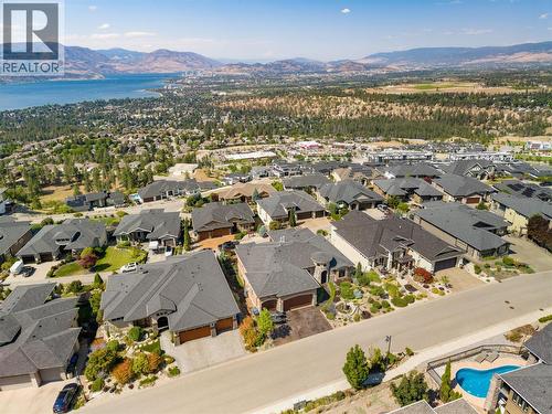 954 Hewetson Avenue, Kelowna, BC - Outdoor With View