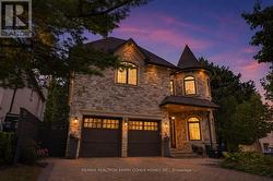 100 MUNRO BOULEVARD  Toronto, ON M2P 1C4