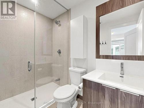 963 - 25 Adra Grado Way, Toronto, ON - Indoor Photo Showing Bathroom