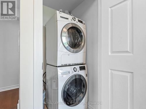 503 - 70 High Park Avenue, Toronto, ON - Indoor Photo Showing Laundry Room