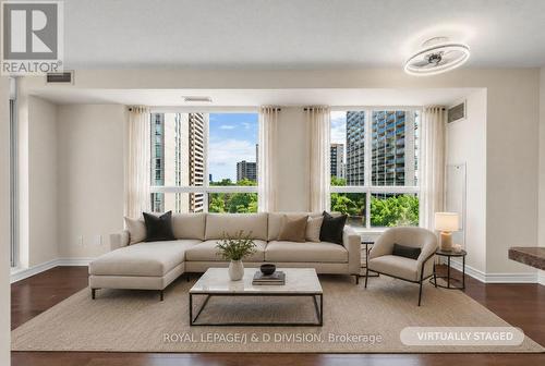 Virtually staged - 503 - 70 High Park Avenue, Toronto, ON - Indoor Photo Showing Living Room