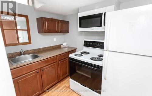 LOWER - 116 LAKE LOUISE DRIVE , Brampton, Ontario L6X 4Z8 5