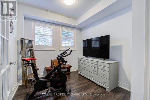 39 Ruby Lang Lane, Toronto, ON - Indoor