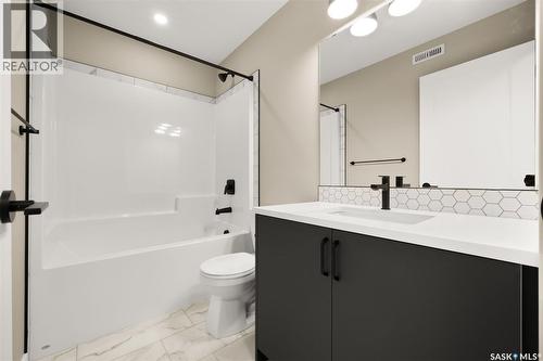 2958 Dumont Way, Regina, SK - Indoor Photo Showing Bathroom