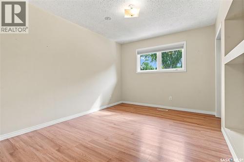 5 Stewart Avenue, Saskatoon, SK 