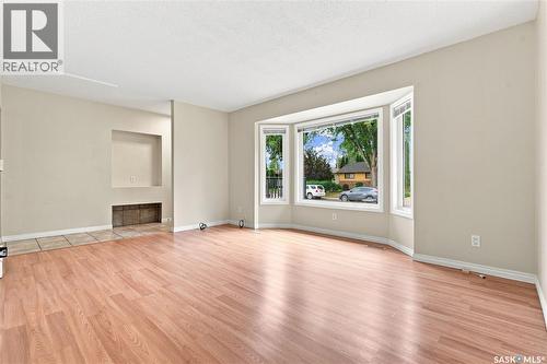 5 Stewart Avenue, Saskatoon, SK 