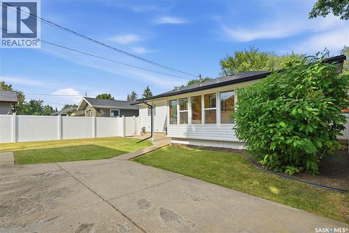 5 Stewart Avenue, Saskatoon, SK 