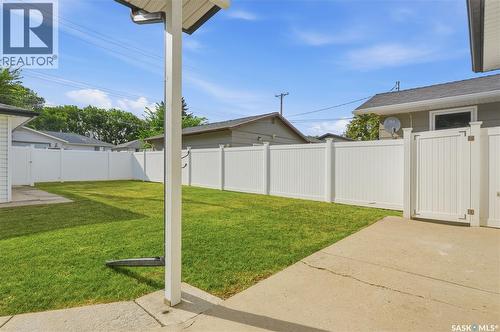 5 Stewart Avenue, Saskatoon, SK 