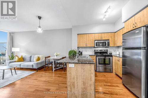 304 - 15 Legion Road, Toronto, ON - Indoor Photo Showing Kitchen With Stainless Steel Kitchen