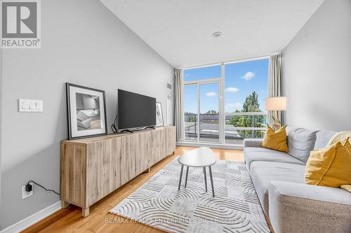 304 - 15 Legion Road, Toronto, ON - Indoor Photo Showing Living Room