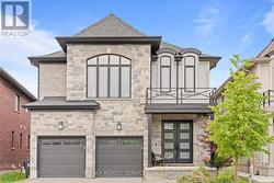 130 PONDCLIFFE DRIVE  Kitchener, ON N2R 0M4