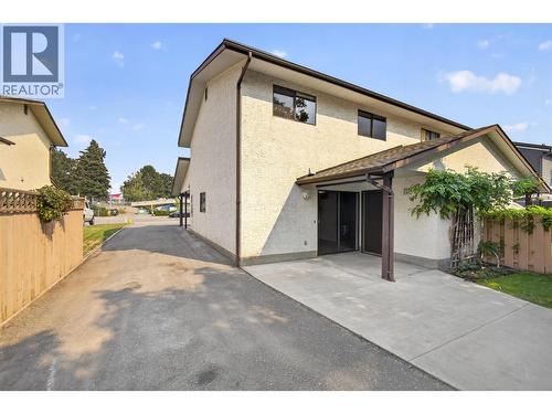 1494/1496 Elm Street, Kelowna, BC - Outdoor