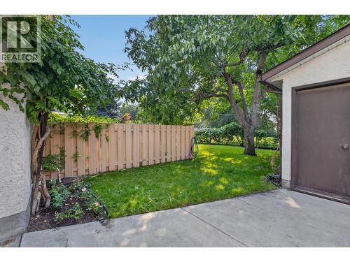 1494/1496 Elm Street, Kelowna, BC - Outdoor