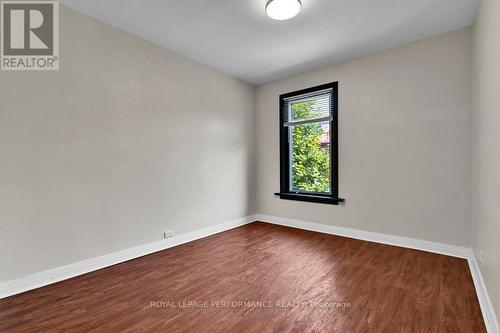 168 Stewart Street, Ottawa, ON - Indoor Photo Showing Other Room