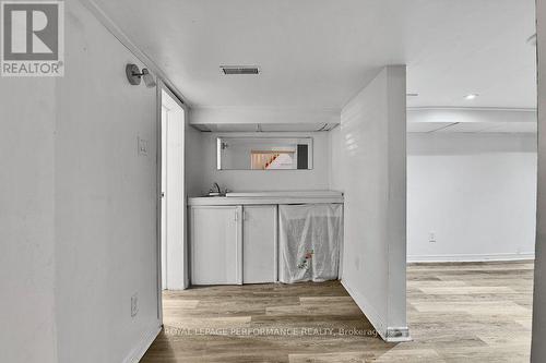 168 Stewart Street, Ottawa, ON - Indoor Photo Showing Other Room