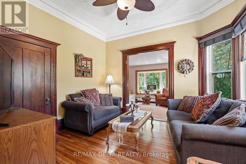 1897 Highway 34 Highway, Champlain, ON - Indoor Photo Showing Living Room