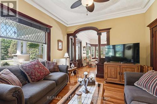 1897 Highway 34 Highway, Champlain, ON - Indoor Photo Showing Living Room