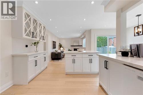 62 Glenvalley Drive, Cambridge, ON - Indoor Photo Showing Kitchen