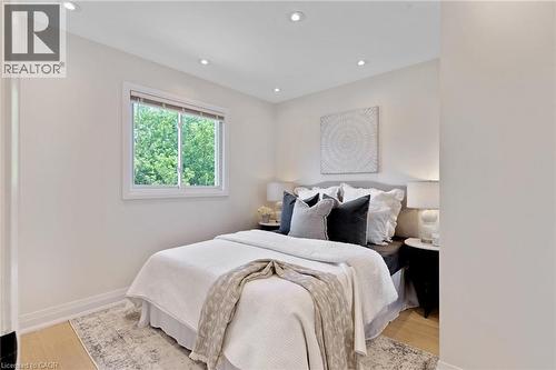 62 Glenvalley Drive, Cambridge, ON - Indoor Photo Showing Bedroom