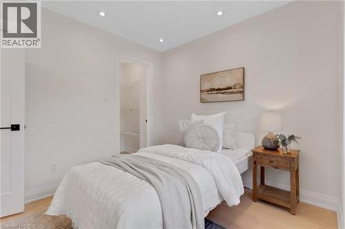 62 Glenvalley Drive, Cambridge, ON - Indoor Photo Showing Bedroom