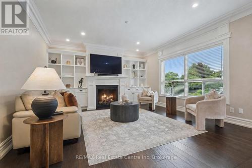 34 Whetstone Crescent, Guelph (Pineridge/Westminster Woods), ON - Indoor Photo Showing Living Room With Fireplace
