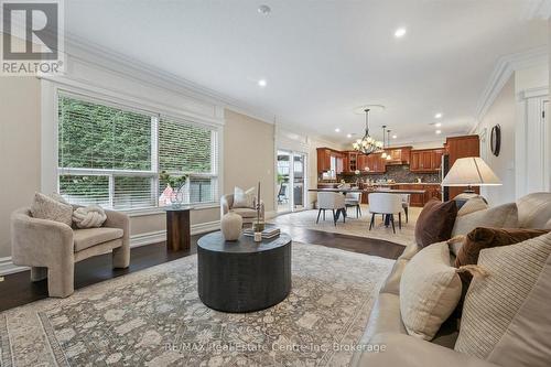 34 Whetstone Crescent, Guelph (Pineridge/Westminster Woods), ON - Indoor Photo Showing Living Room
