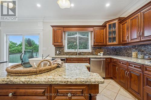 34 Whetstone Crescent, Guelph (Pineridge/Westminster Woods), ON - Indoor Photo Showing Kitchen