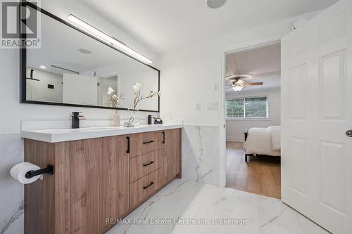 34 Whetstone Crescent, Guelph (Pineridge/Westminster Woods), ON - Indoor Photo Showing Bathroom