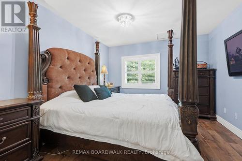 1110 Dunning Road, Ottawa, ON - Indoor Photo Showing Bedroom