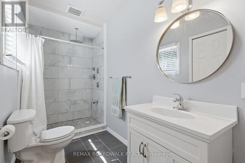 1110 Dunning Road, Ottawa, ON - Indoor Photo Showing Bathroom