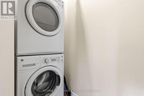 1110 Dunning Road, Ottawa, ON - Indoor Photo Showing Laundry Room