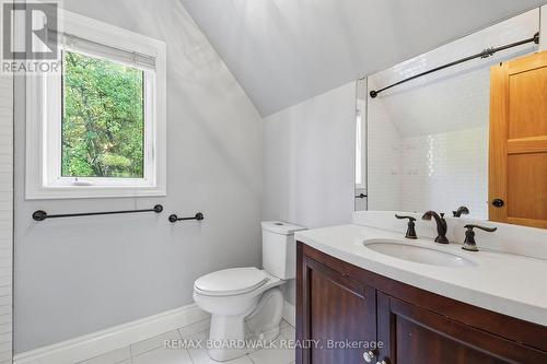 1110 Dunning Road, Ottawa, ON - Indoor Photo Showing Bathroom