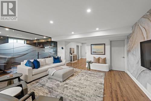 792 Mcmanus Avenue, Ottawa, ON - Indoor