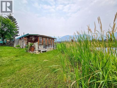 9498 Westside Road, Invermere, BC - Outdoor