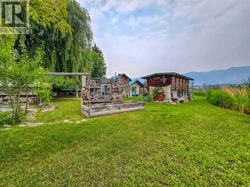 9498 Westside Road, Invermere, BC - Outdoor
