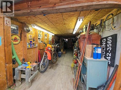 9498 Westside Road, Invermere, BC - Indoor