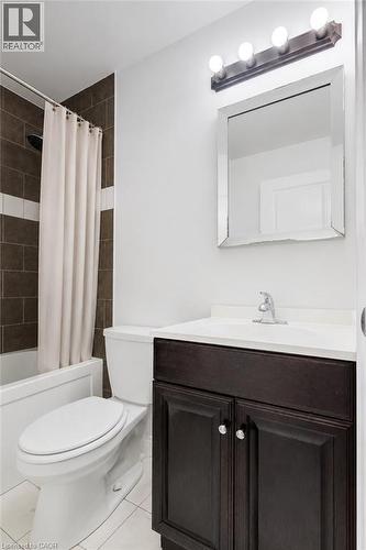 119 Cedar Street S Unit# 15, Kitchener, ON - Indoor Photo Showing Bathroom