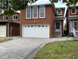 62 DANJOHN CRESCENT Toronto, ON M1V 3N4