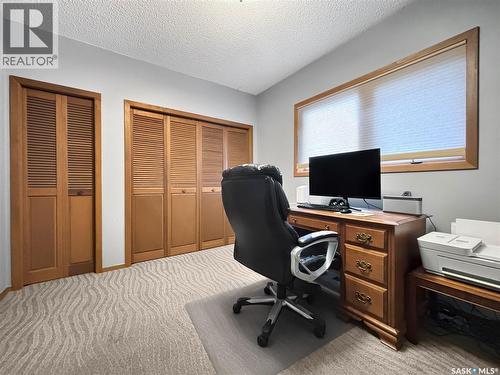 407 Chitek Crescent, Saskatoon, SK - Indoor Photo Showing Office